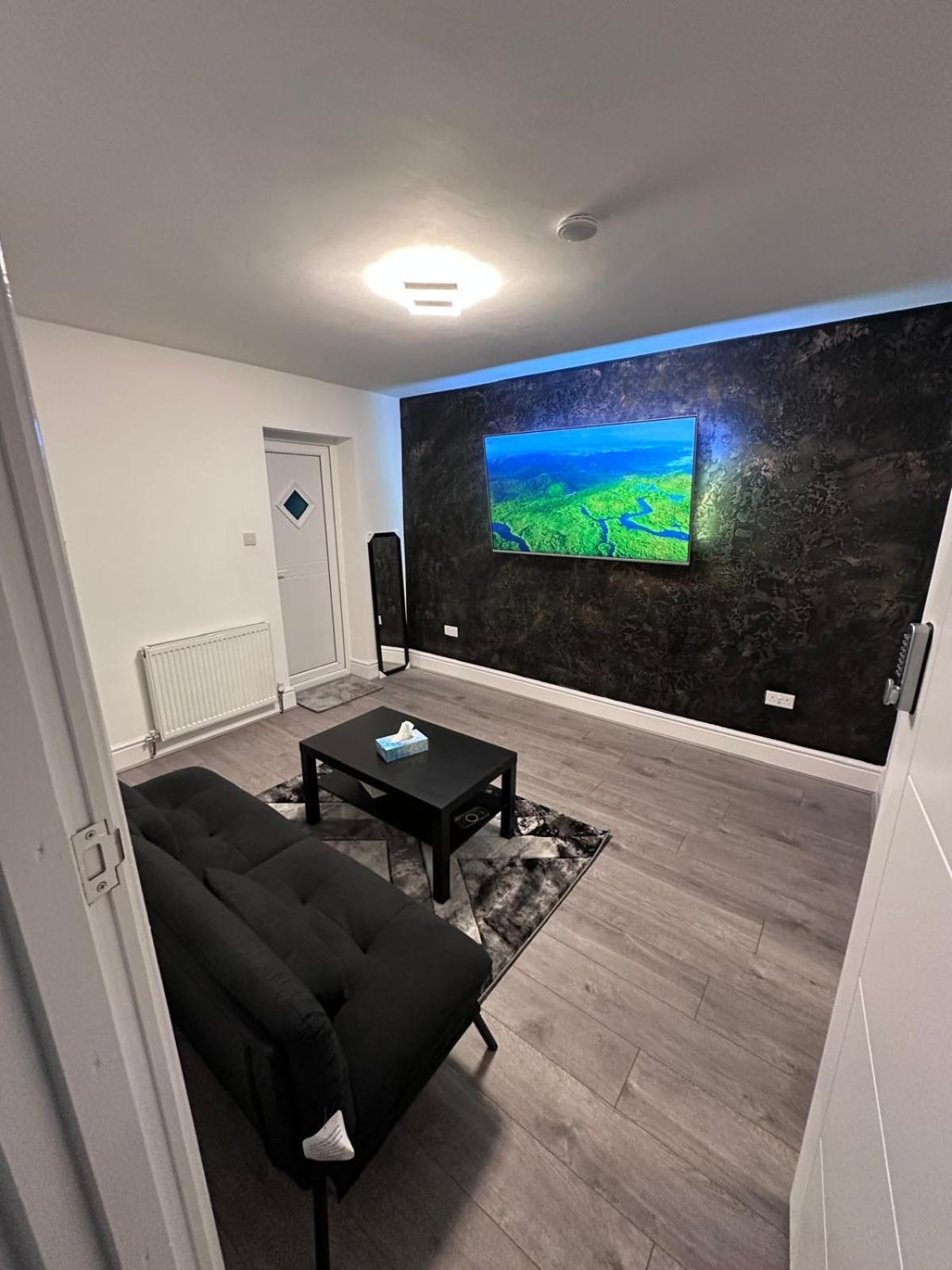 Modern Cozy One Bedroom Apartamento *